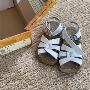 NWT and Box White Salt Water Sandals Size 7
